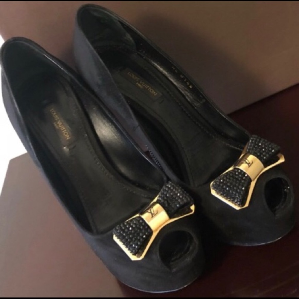 Louis Vuitton rhinestones heels